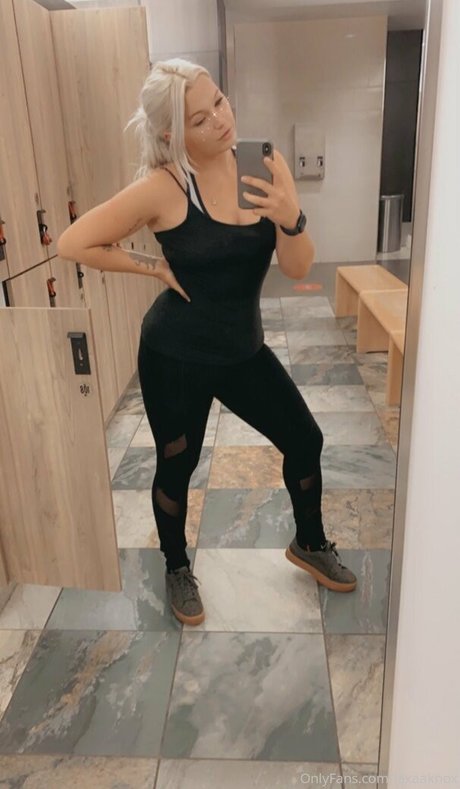 lexaaknox high quality pornstar pictures