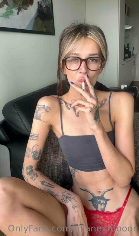 mianextdooor adult actress galleries