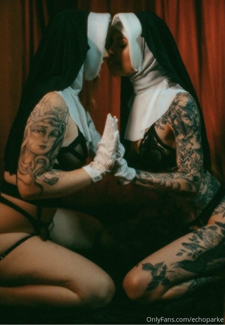 echoparke star nude pictures