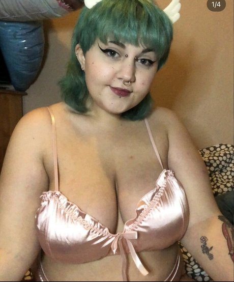 theamichan star naked gallery