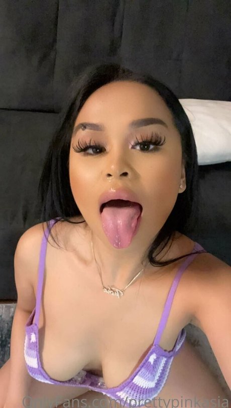 prettypinkasia hot model pics