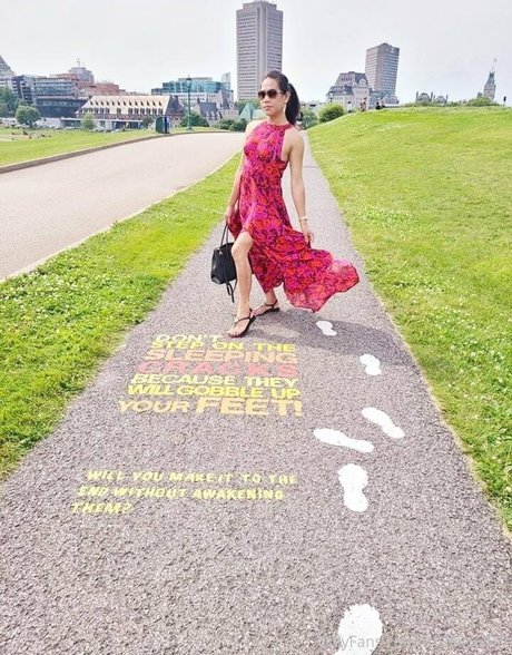 ayavonlee erotic star picture