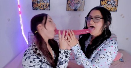 Daphne C pornstar naked galleries