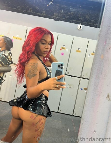 ashhdabrattt nude actress galleries