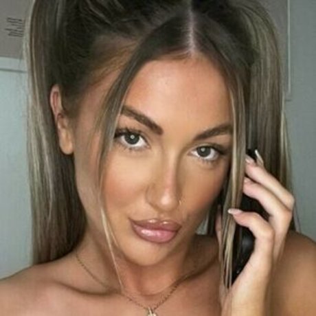 realchloehill xxx pornstar image