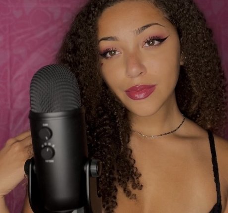 Fetish Unlocker star naked images