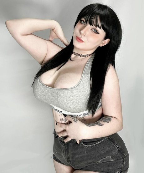 kuroishi perfect pornstar gallery