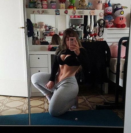 Katskirby erotic model pic