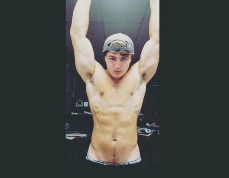 jamietylerflex pornstar sexy gallery