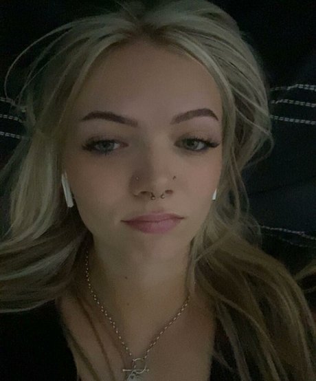 Daisy Thompson star nice archive