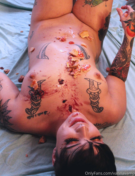 vannavamp porn actress picture