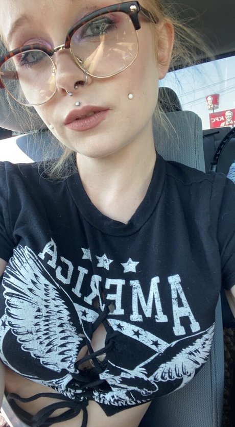 dabbingdarlin420 pornstar hot pictures