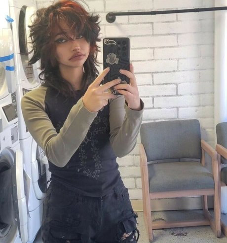 kinsathic pornstar nice image