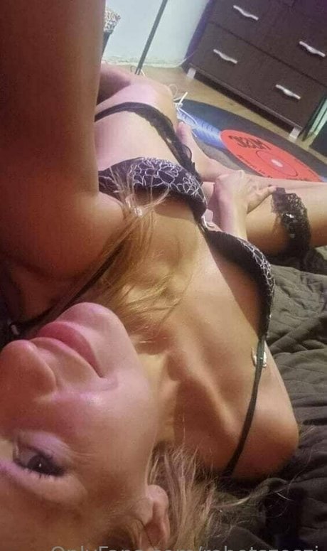 nantis pornstar hd picture