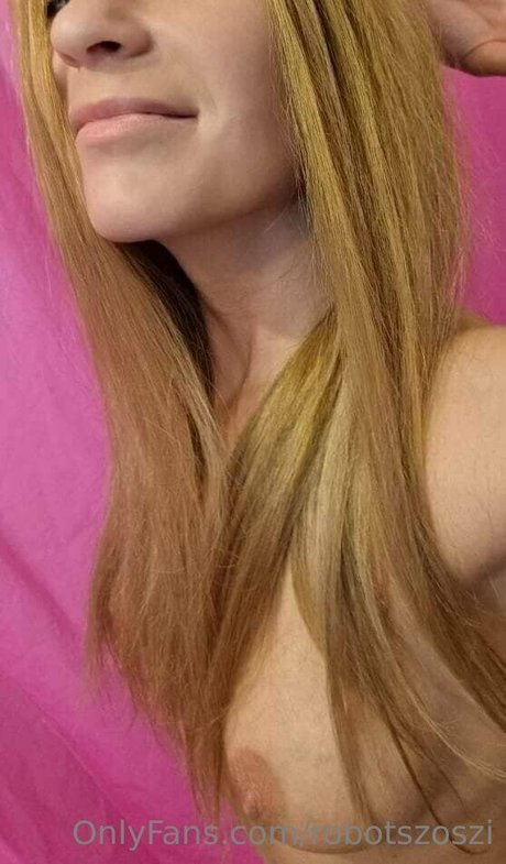 nantis sex model photo