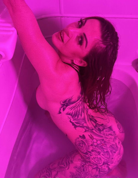 naughty batter star free pics