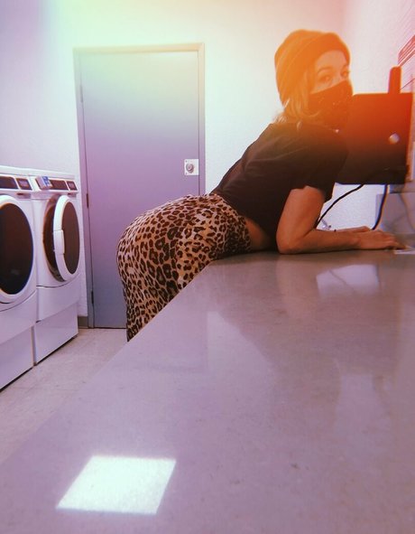 mayloveyou nudes model photos