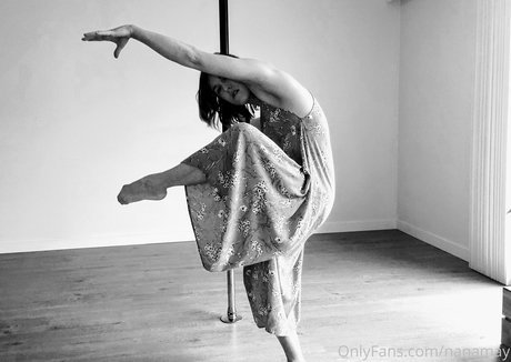 mayloveyou xxx star image