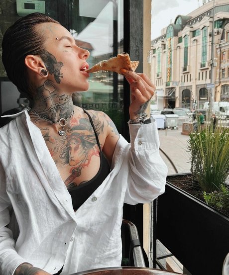 steph paul model photos