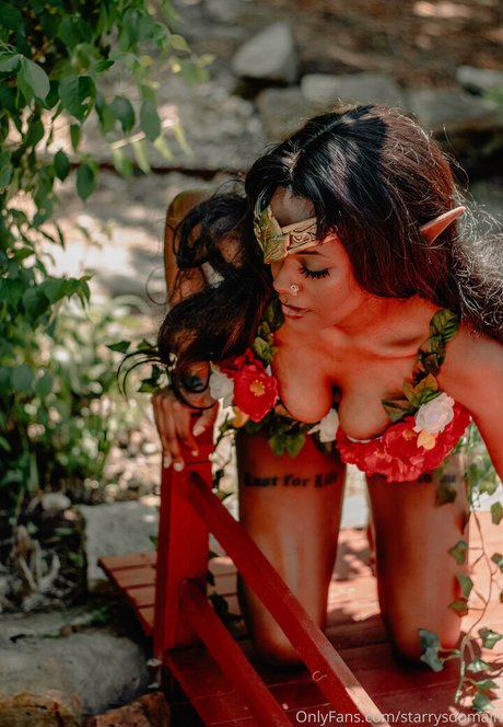 starrysdomain nude actress photos