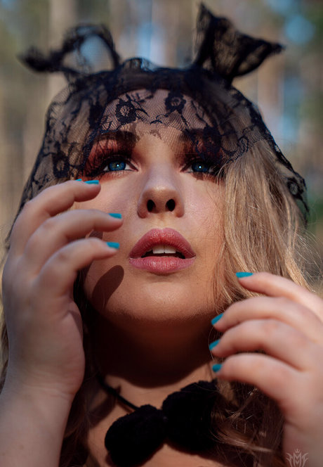 Multifluffyness xxx pornstar img