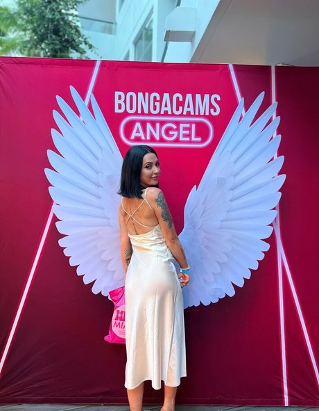 lackofskillets adult star galleries