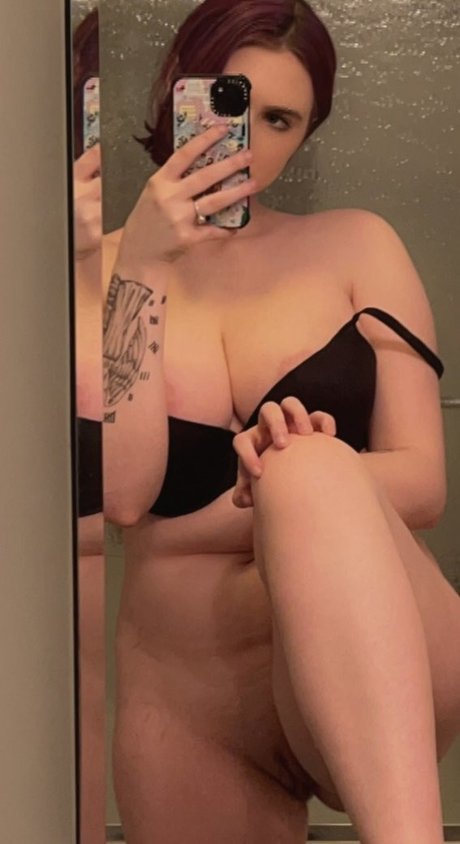 Auroramalak art star gallery