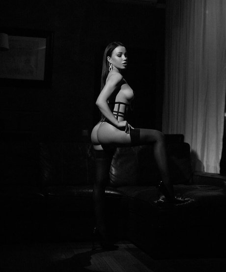 Eleonora Nedova erotic star pics