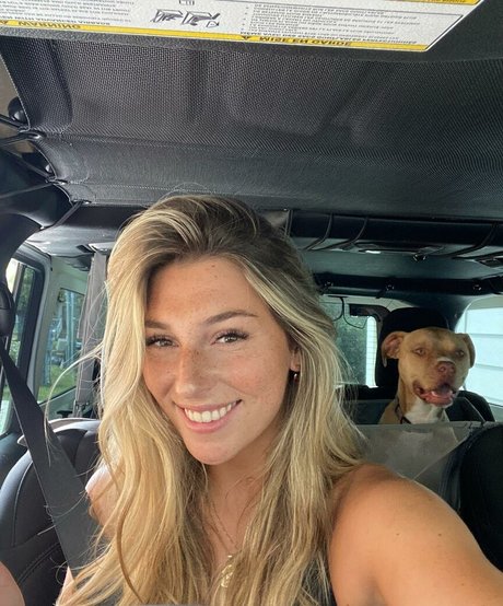 Abbey Wilson star porn photos