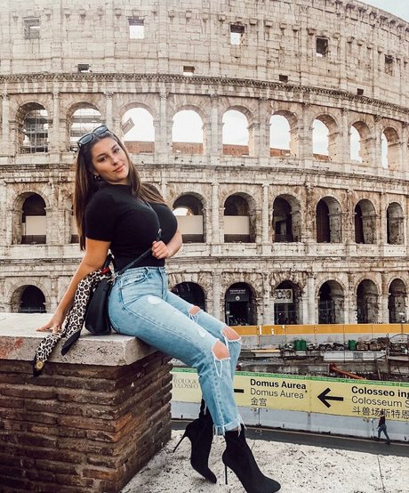 Abbey Wilson high quality model galleries