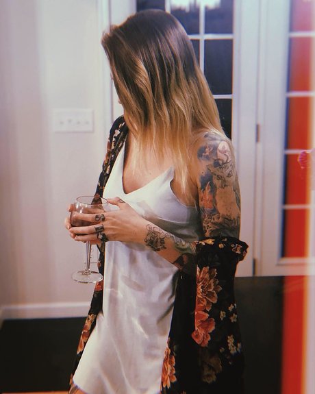 ohioliz pornstar hot pics