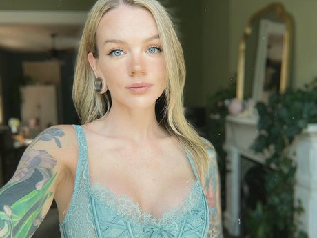 real milf onlyfans hot sexy img