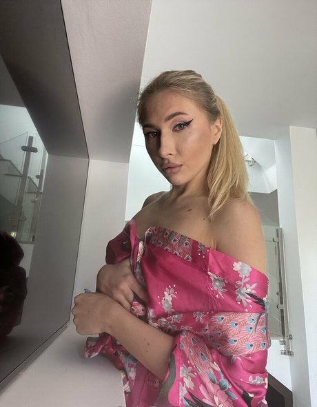 tanyasecret perfect pornstar images