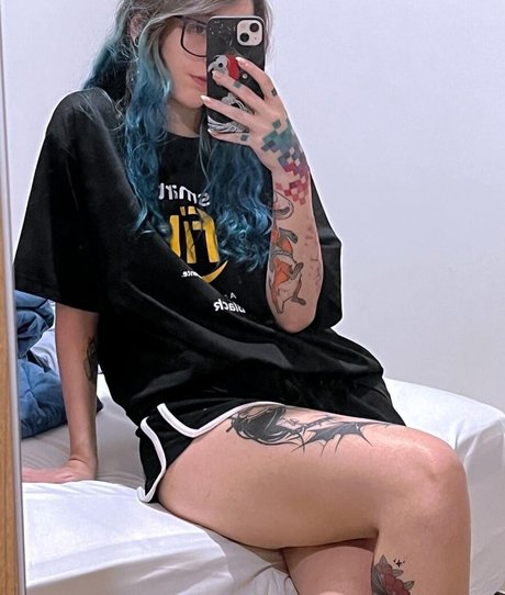 Lumineon star nudes picture