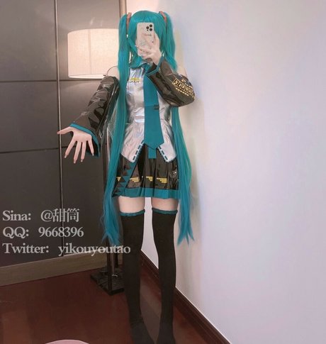 Meng Bai Jiang erotic actress photos