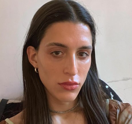 arca1000000 erotic actress picture