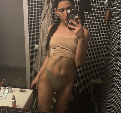arca1000000 pornstar nudes pics