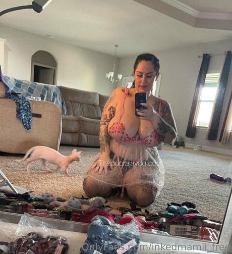 inkedmamii free pornstar naked img