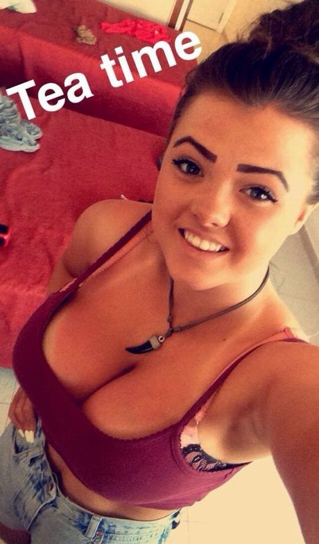 Clo Nicole exclusive actress image