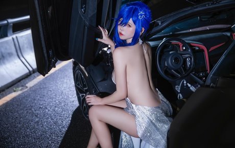 AxunkaOri model xxx pic