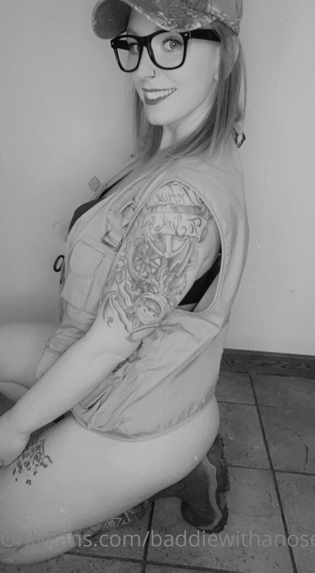 baddiewithanosering sex star pics