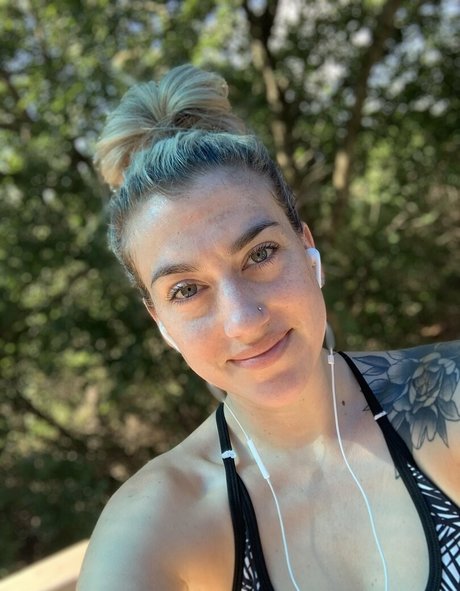 badasstxmama star perfect img