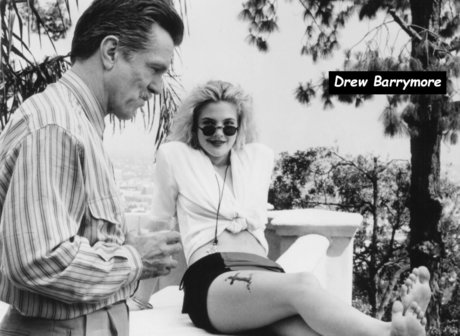 Drew Barrymore model free pic