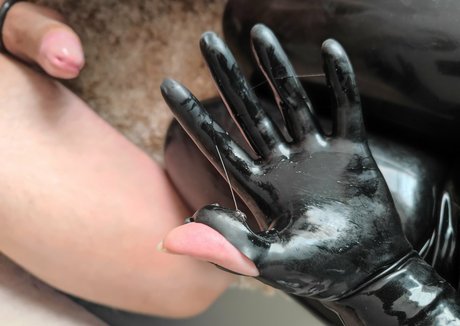 Madame Alaska nudes model photo