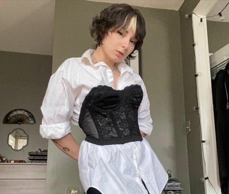 Casey Lee Williams high quality pornstar pictures