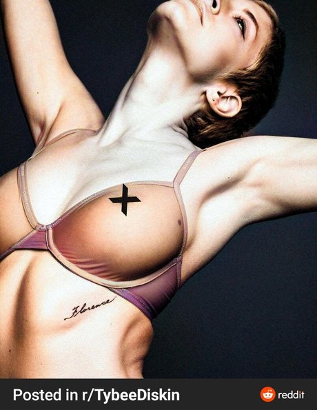 Tybee Diskin star art images