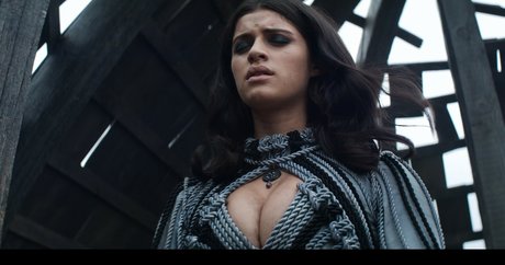 Anya Chalotra star nudes picture