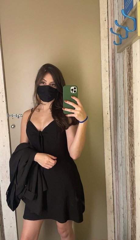 Ingrid Larissa art star img