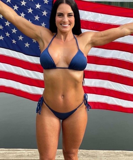 Alessandra James hd star image