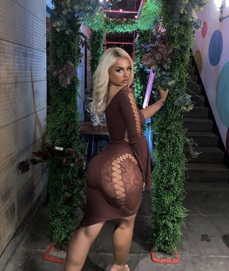 Shania Bethune naked actress images